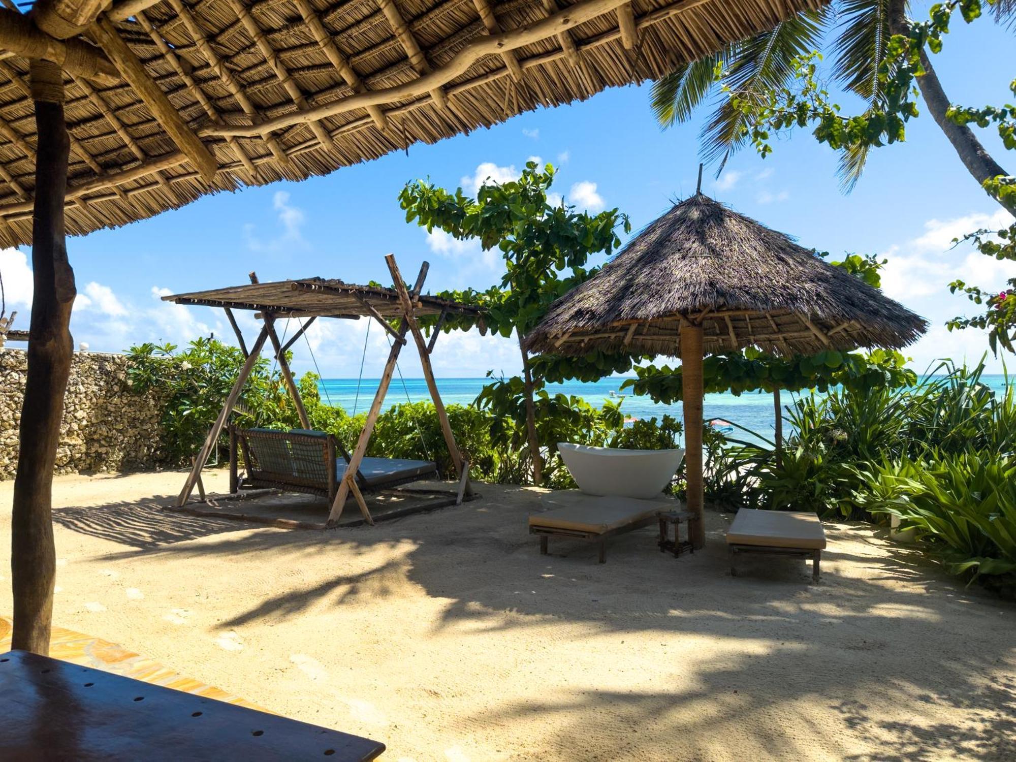 Bitcoin Beach Hotel Zanzibar Pingwe Exterior photo